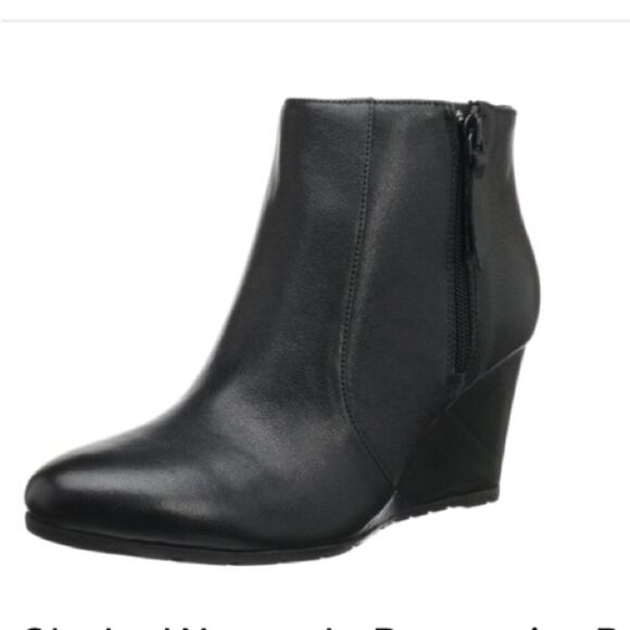 Clarks Artisan Rosepoint Bud Black Leather Side Zip Wedge Heel Bootie Size 10M - Picture 1 of 14